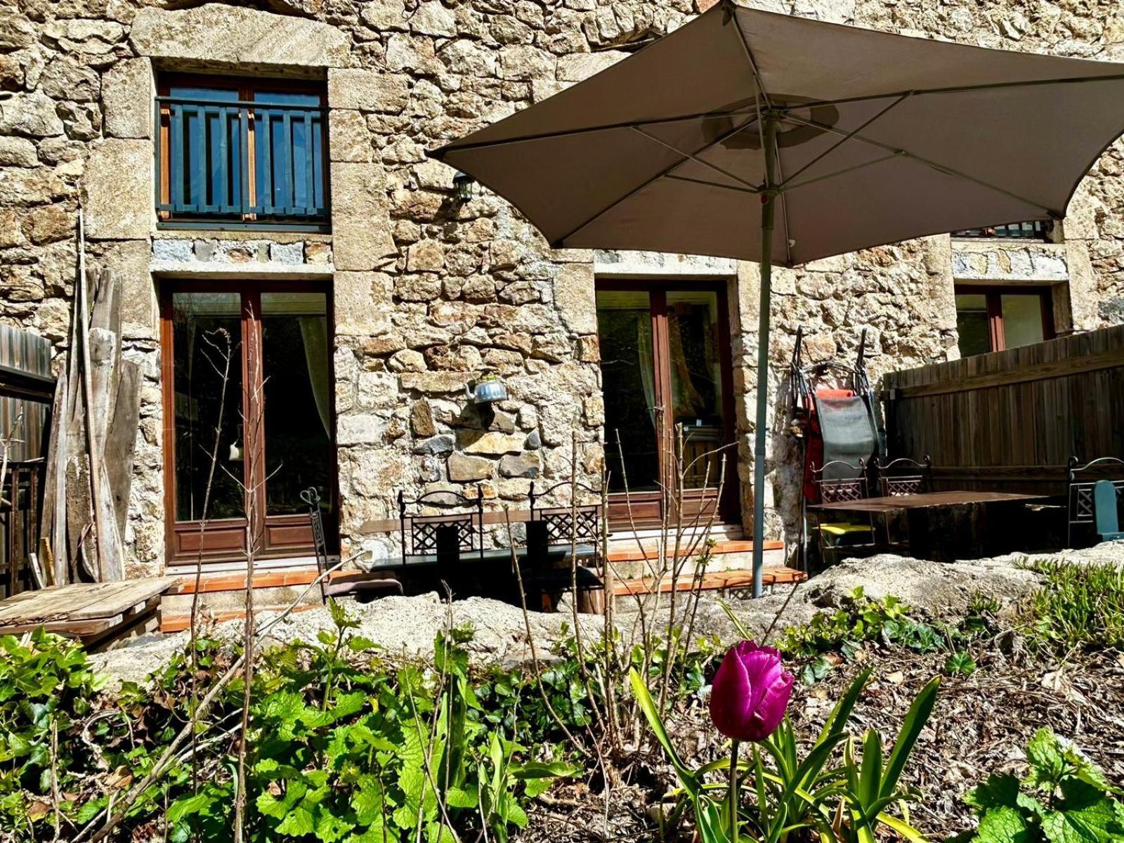 Apartament Rives De Bourges Burzet Zewnętrze zdjęcie